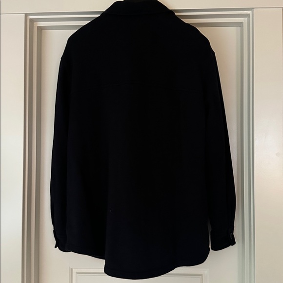 Good American Shacket - Picture 2 of 4